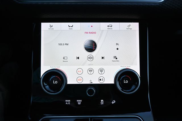 2018 Land Rover Range Rover Velar P380 R-Dynamic SE