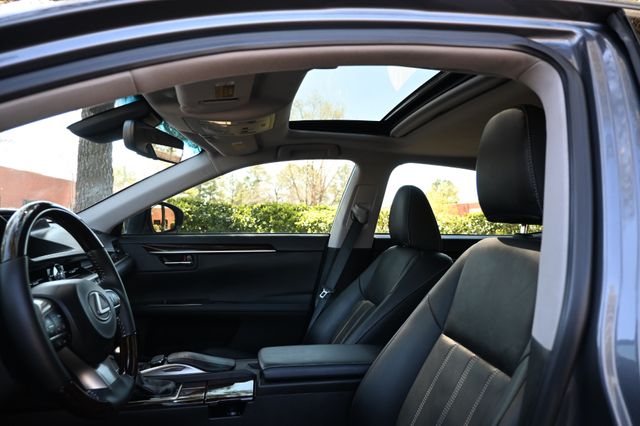 2018 Lexus ES 350 Base