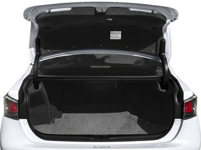 2018 Lexus GS F Mark Levinson surround sound