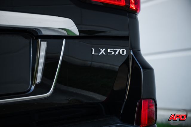 2018 Lexus LX 570 Two-Row 2018 Lexus LX 570 Two-Row