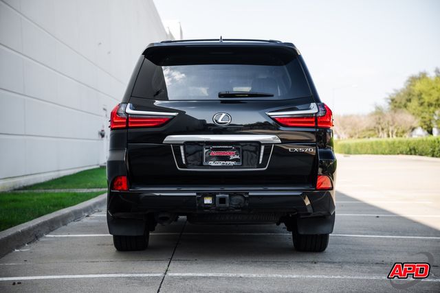 2018 Lexus LX 570 Two-Row 2018 Lexus LX 570 Two-Row