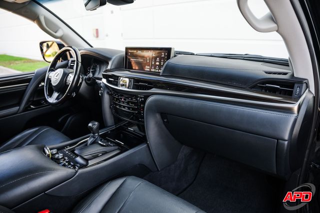 2018 Lexus LX 570 Two-Row 2018 Lexus LX 570 Two-Row