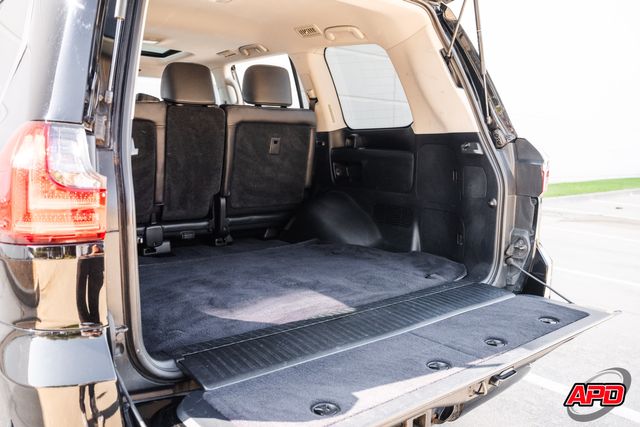 2018 Lexus LX 570 Two-Row 2018 Lexus LX 570 Two-Row