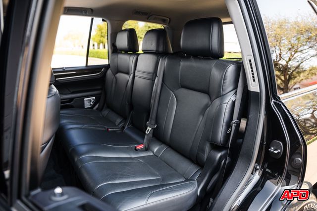 2018 Lexus LX 570 Two-Row 2018 Lexus LX 570 Two-Row