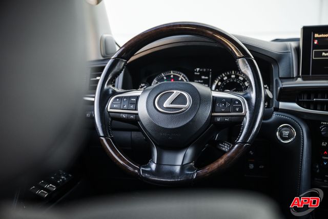 2018 Lexus LX 570 Two-Row 2018 Lexus LX 570 Two-Row