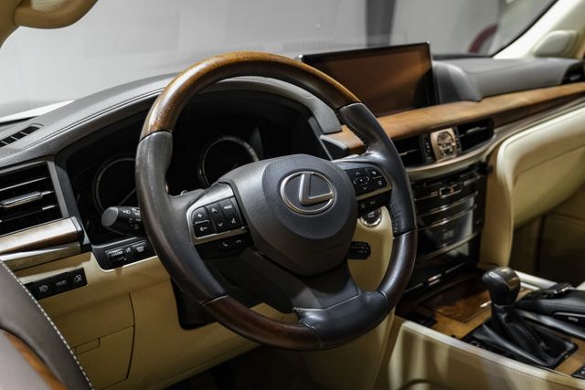 2018 Lexus LX 570 Three-Row