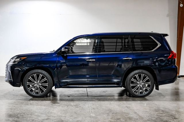 2018 Lexus LX 570 Three-Row