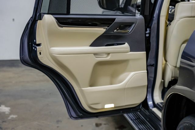 2018 Lexus LX 570 Two-Row Nebula Gray Pearl 5.7L V8 AWD LOADED | Dallas, TX | East Dallas Diesel 2018 Lexus LX 570 Two-Row Nebula Gray Pearl 5.7L V8 AWD LOADED | Dallas, TX | East Dallas Diesel