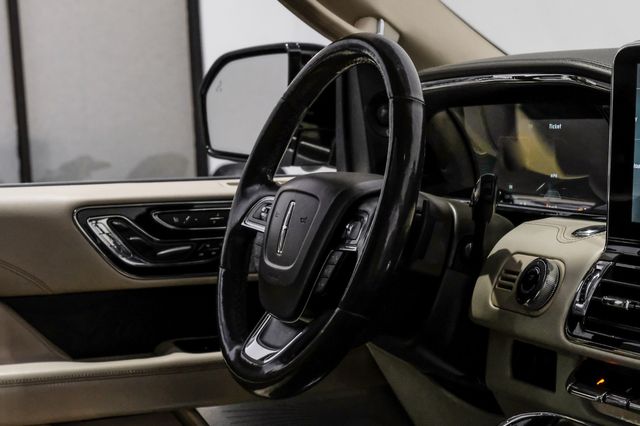 2018 Lincoln Navigator Reserve HeavyDutyTow RearDVD 20SpeakerSound | Dallas, TX | Stevens Motor Company LLC