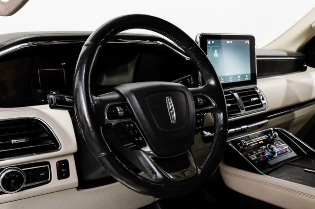 2018 Lincoln Navigator Reserve HeavyDutyTow RearDVD 20SpeakerSound | Dallas, TX | Stevens Motor Company LLC