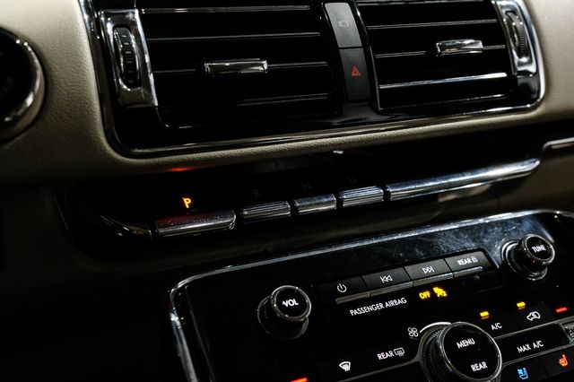 2018 Lincoln Navigator Reserve HeavyDutyTow RearDVD 20SpeakerSound | Dallas, TX | Stevens Motor Company LLC 2018 Lincoln Navigator Reserve HeavyDutyTow RearDVD 20SpeakerSound | Dallas, TX | Stevens Motor Company LLC