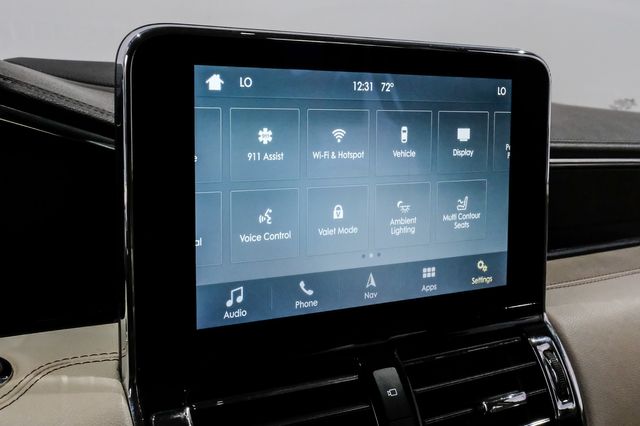 2018 Lincoln Navigator Reserve HeavyDutyTow RearDVD 20SpeakerSound | Dallas, TX | Stevens Motor Company LLC