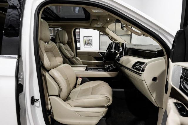 2018 Lincoln Navigator Reserve HeavyDutyTow RearDVD 20SpeakerSound | Dallas, TX | Stevens Motor Company LLC