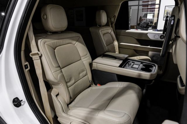 2018 Lincoln Navigator Reserve HeavyDutyTow RearDVD 20SpeakerSound | Dallas, TX | Stevens Motor Company LLC 2018 Lincoln Navigator Reserve HeavyDutyTow RearDVD 20SpeakerSound | Dallas, TX | Stevens Motor Company LLC