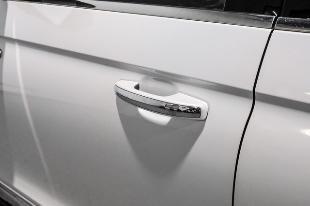 2018 Lincoln Navigator Reserve HeavyDutyTow RearDVD 20SpeakerSound | Dallas, TX | Stevens Motor Company LLC