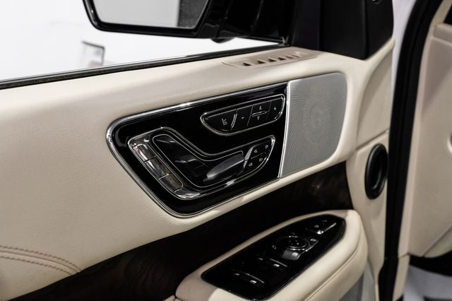 2018 Lincoln Navigator Reserve HeavyDutyTow RearDVD 20SpeakerSound | Dallas, TX | Stevens Motor Company LLC 2018 Lincoln Navigator Reserve HeavyDutyTow RearDVD 20SpeakerSound | Dallas, TX | Stevens Motor Company LLC