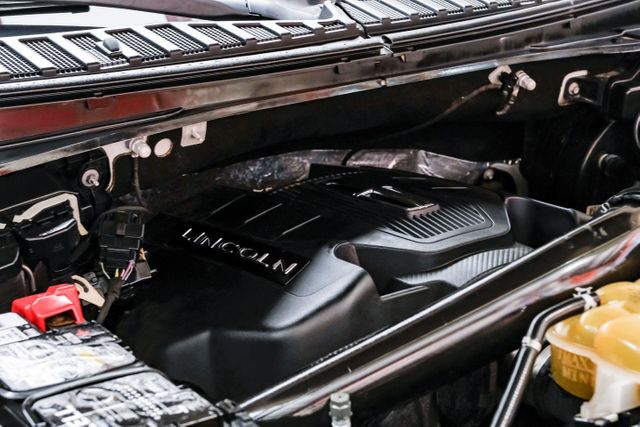 2018 Lincoln Navigator L Reserve | Addison, TX | Mr Car Guys