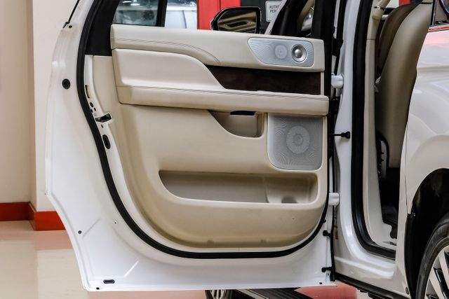 2018 Lincoln Navigator L Reserve | Addison, TX | Mr Car Guys 2018 Lincoln Navigator L Reserve | Addison, TX | Mr Car Guys