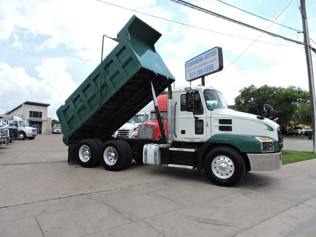 2018 Mack Anthem Tandem -Axel Dump Truck 