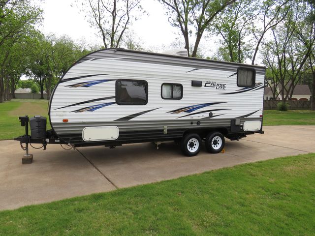 2018 Forest River 21ft Salem Cruise Lite Camper