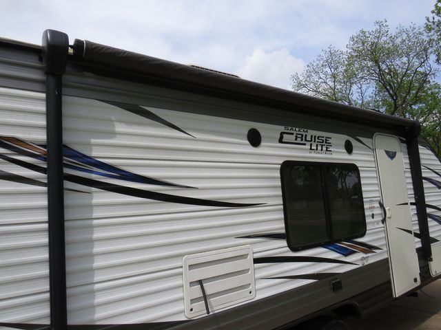 2018 Forest River 21ft Salem Cruise Lite Camper