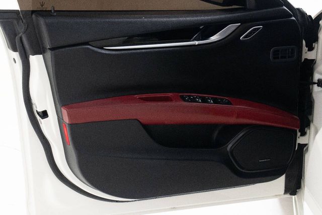 2018 Maserati Ghibli S GranSport | Houston, TX | Houston Auto Credit 2018 Maserati Ghibli S GranSport | Houston, TX | Houston Auto Credit