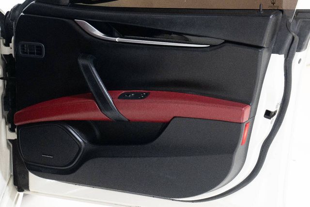 2018 Maserati Ghibli S GranSport | Houston, TX | Houston Auto Credit 2018 Maserati Ghibli S GranSport | Houston, TX | Houston Auto Credit