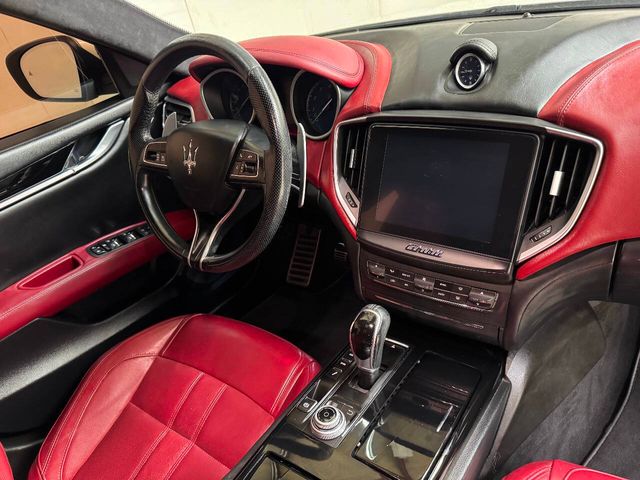 2018 Maserati Ghibli S GranSport | Houston, TX | Houston Auto Credit 2018 Maserati Ghibli S GranSport | Houston, TX | Houston Auto Credit