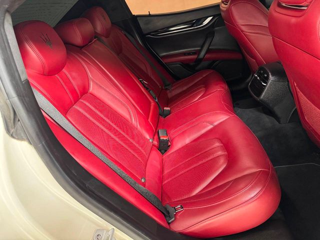 2018 Maserati Ghibli S GranSport | Houston, TX | Houston Auto Credit 2018 Maserati Ghibli S GranSport | Houston, TX | Houston Auto Credit