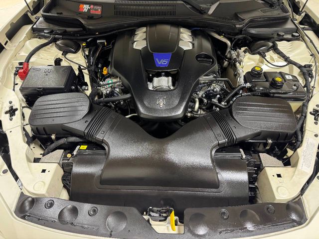 2018 Maserati Ghibli S GranSport | Houston, TX | Houston Auto Credit 2018 Maserati Ghibli S GranSport | Houston, TX | Houston Auto Credit