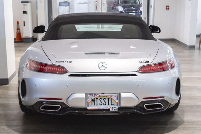 2018 Mercedes AMG GT-C Roadster AMG Carbon Fiber Pkg