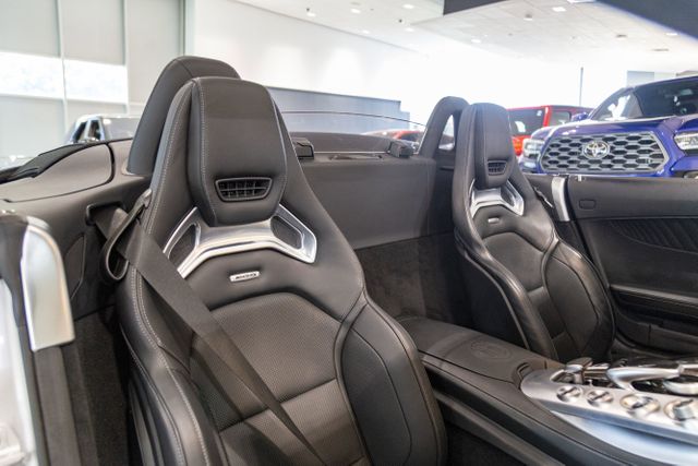 2018 Mercedes AMG GT-C Roadster AMG Carbon Fiber Pkg