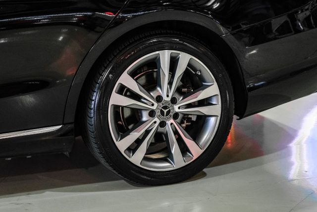 2018 Mercedes-Benz C-Class C 300 | Addison, TX | Mr Car Guys 2018 Mercedes-Benz C-Class C 300 | Addison, TX | Mr Car Guys