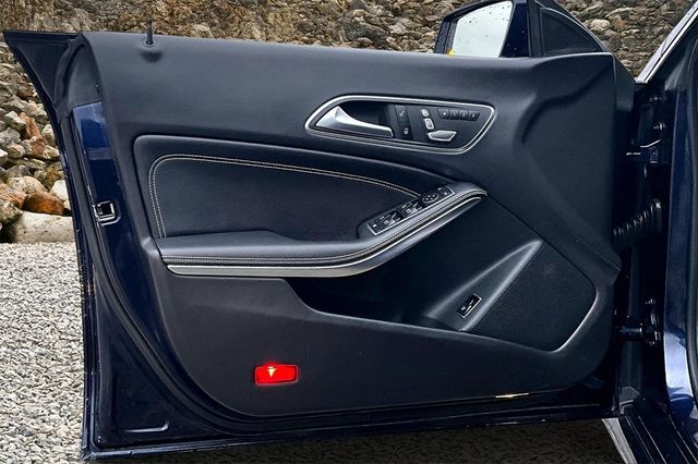 2018 Mercedes-Benz CLA 250 4MATIC