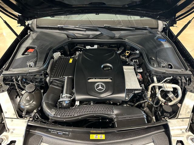 2018 Mercedes-Benz E-Class E 300 AMG Line Parking Package Panoramic Roof | Irving, Texas | Hopper Motorplex