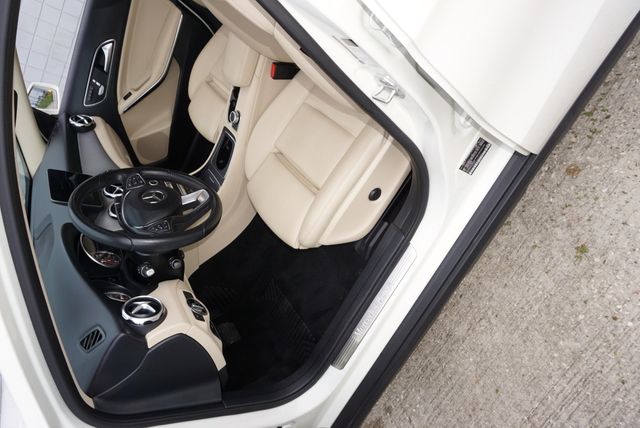 2018 Mercedes-Benz GLA 250 MUTLI MEDIA PACKAGE | Tampa, FL | Florida Auto Sales Group 2018 Mercedes-Benz GLA 250 MUTLI MEDIA PACKAGE | Tampa, FL | Florida Auto Sales Group