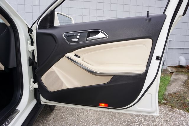 2018 Mercedes-Benz GLA 250 MUTLI MEDIA PACKAGE | Tampa, FL | Florida Auto Sales Group 2018 Mercedes-Benz GLA 250 MUTLI MEDIA PACKAGE | Tampa, FL | Florida Auto Sales Group