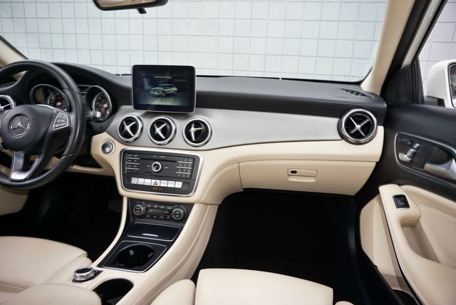 2018 Mercedes-Benz GLA 250 MUTLI MEDIA PACKAGE | Tampa, FL | Florida Auto Sales Group 2018 Mercedes-Benz GLA 250 MUTLI MEDIA PACKAGE | Tampa, FL | Florida Auto Sales Group