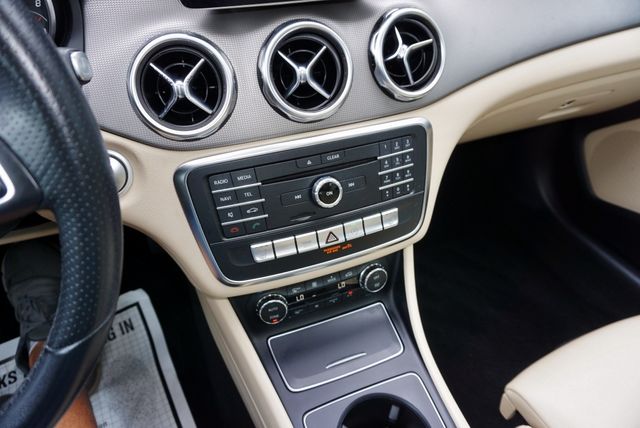 2018 Mercedes-Benz GLA 250 MUTLI MEDIA PACKAGE | Tampa, FL | Florida Auto Sales Group 2018 Mercedes-Benz GLA 250 MUTLI MEDIA PACKAGE | Tampa, FL | Florida Auto Sales Group