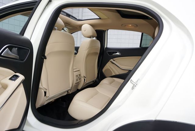 2018 Mercedes-Benz GLA 250 MUTLI MEDIA PACKAGE | Tampa, FL | Florida Auto Sales Group 2018 Mercedes-Benz GLA 250 MUTLI MEDIA PACKAGE | Tampa, FL | Florida Auto Sales Group