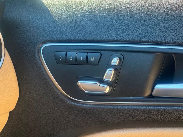 2018 Mercedes-Benz GLA 250 | Plano, TX | Schneck Motor Company 2018 Mercedes-Benz GLA 250 | Plano, TX | Schneck Motor Company