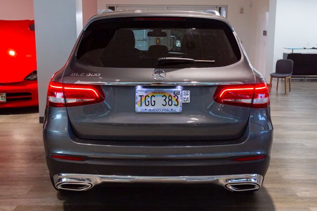 2018 Mercedes-Benz GLC 300  Premium Pkg
