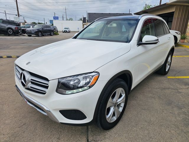 2018 Mercedes-Benz GLC 300 | Brownsville TX | English Motors 2018 Mercedes-Benz GLC 300 | Brownsville TX | English Motors