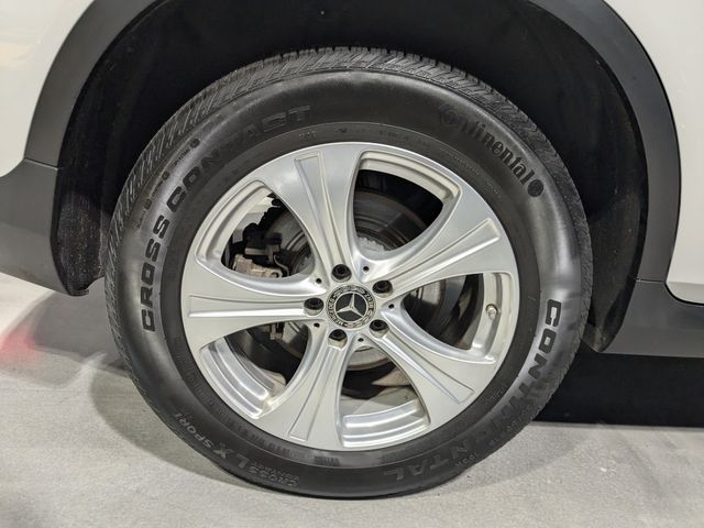 2018 Mercedes-Benz GLC 300 4MATIC | Lake Forest IL | Executive Motor Carz