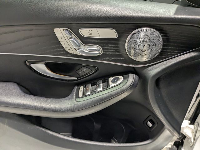 2018 Mercedes-Benz GLC 300 4MATIC | Lake Forest IL | Executive Motor Carz