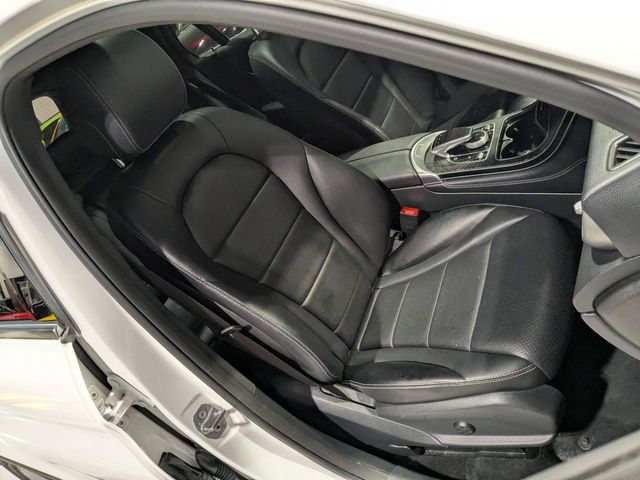 2018 Mercedes-Benz GLC 300 4MATIC | Lake Forest IL | Executive Motor Carz