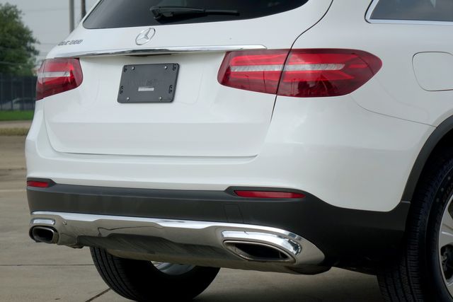 2018 Mercedes-Benz GLC GLC 300 * Pano Roof * HTD Seats * PREMIUM * LED's