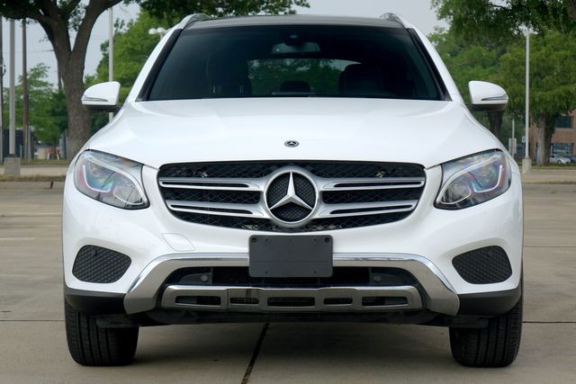 2018 Mercedes-Benz GLC GLC 300 * Pano Roof * HTD Seats * PREMIUM * LED's