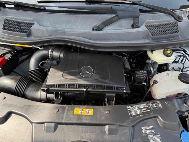 2018 Mercedes-Benz Metris 'Standard Roof 126'' Wheelbase Worker'