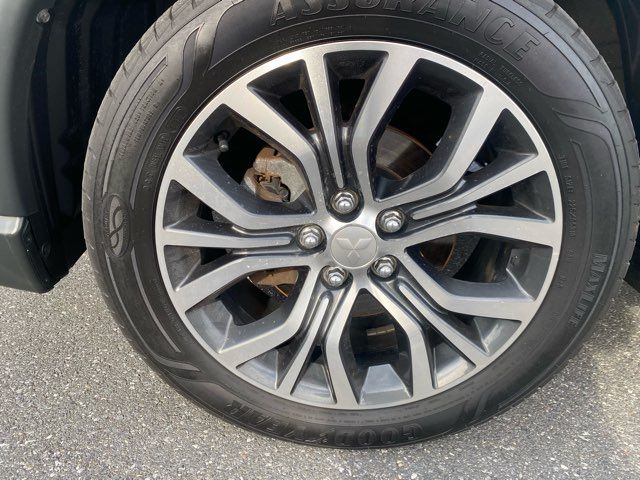 2018 Mitsubishi Outlander SEL | Ephrata, PA | Pine Tree Motors